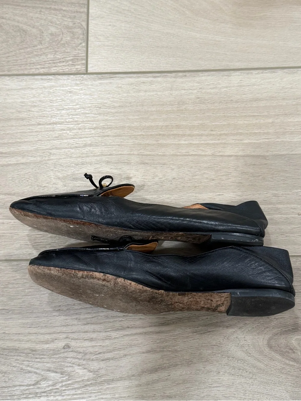Tory Burch Women's Black Charm-detailed Loafers Size 8.5